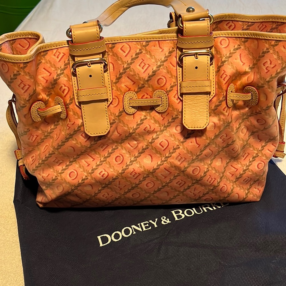 Dooney and Bourke large purse